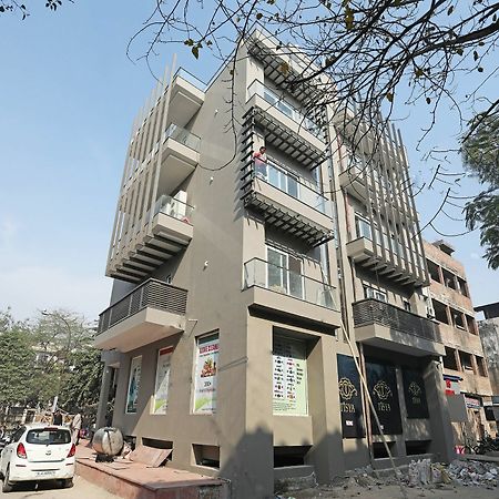 Oyo 11071 Hotel Tisya Delhi  Buitenkant foto