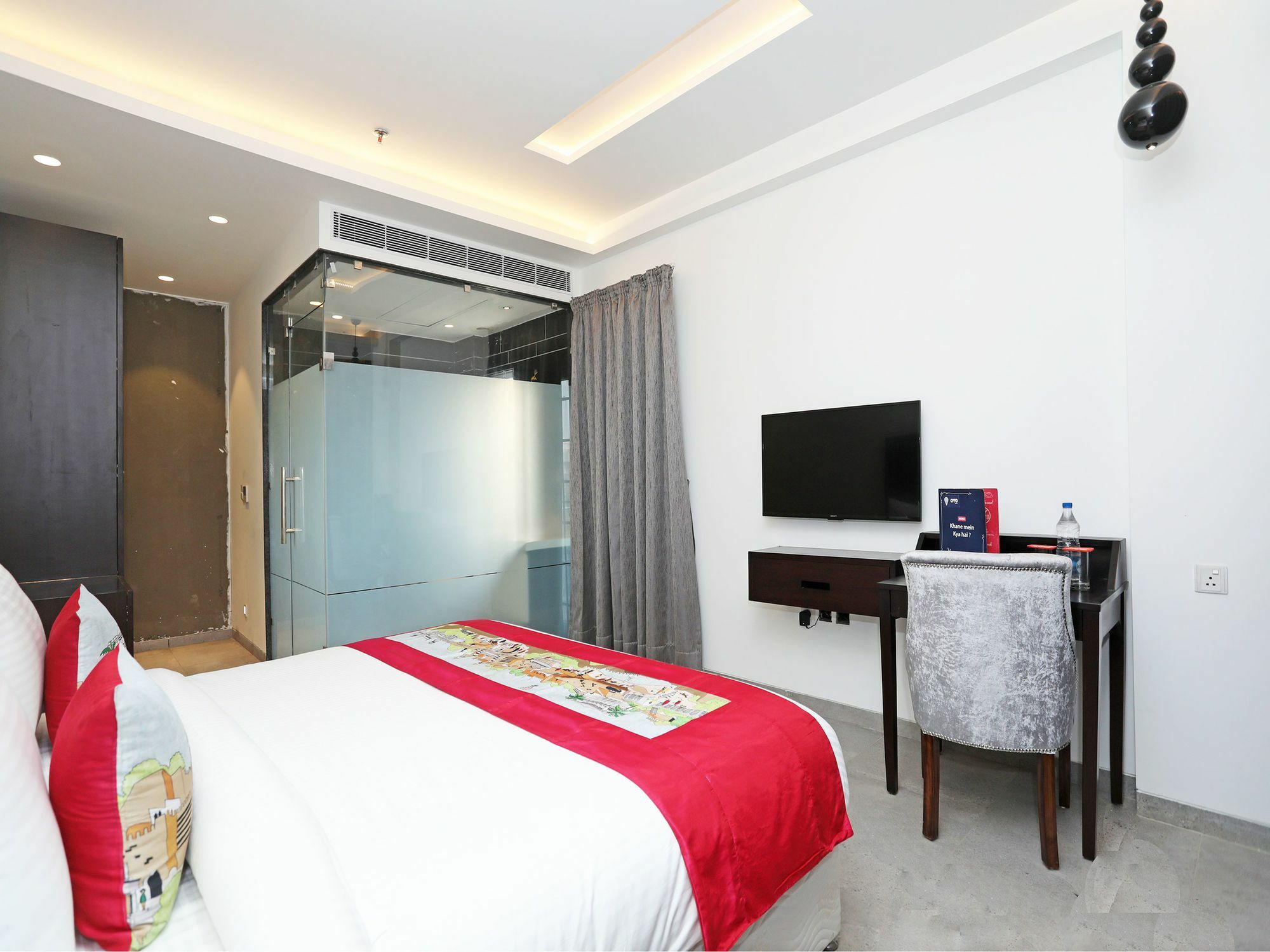 Oyo 11071 Hotel Tisya Delhi  Buitenkant foto